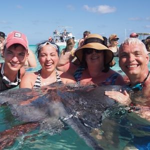 Meet your Posher, Bruce